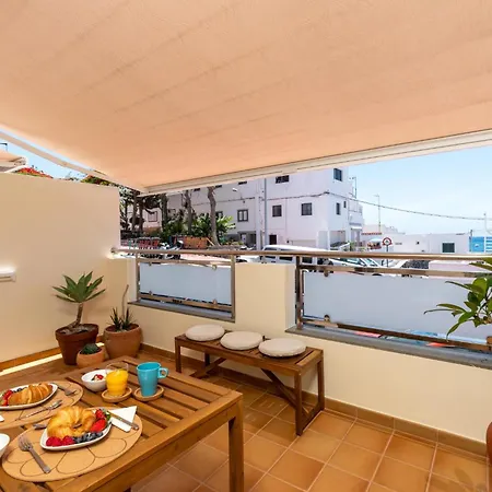 Hidalgos Hideaway - La Caleta דירה