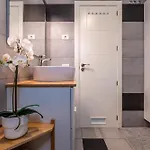 Hidalgos Hideaway - La Caleta Apartment *