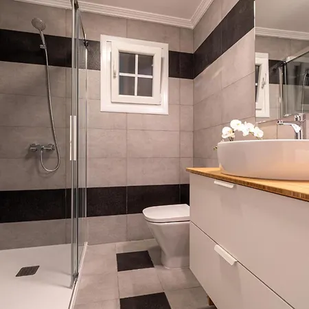 Hidalgos Hideaway - La Caleta *