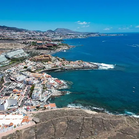 Hidalgos Hideaway - La Caleta *