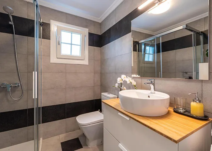 Hidalgos Hideaway - La Caleta * Costa Adeje (Tenerife)