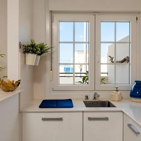 Hidalgos Hideaway - La Caleta