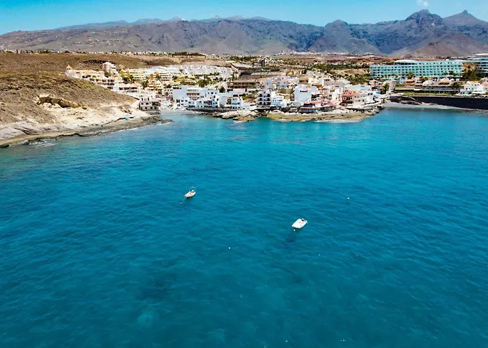 Hidalgos Hideaway - La Caleta Апартаменты Адехе