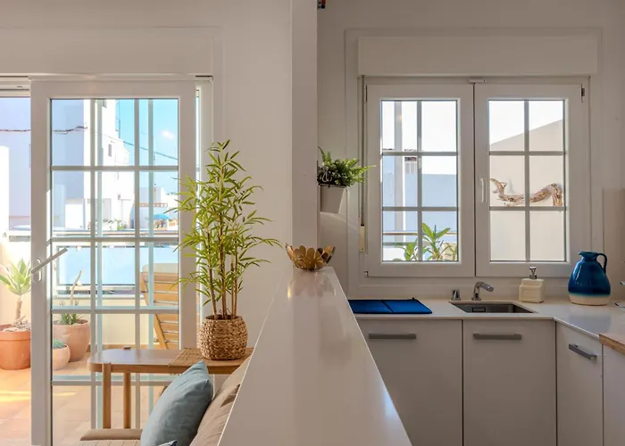 Апартаменты Hidalgos Hideaway - La Caleta *