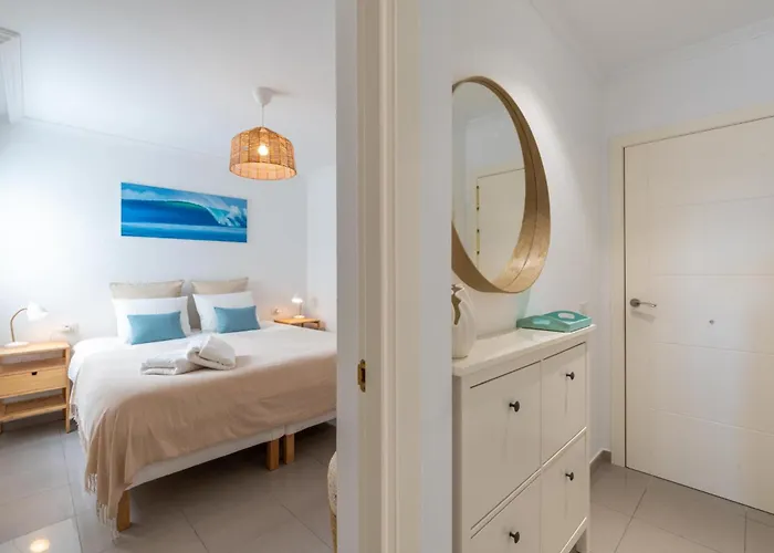 Апартаменты Hidalgos Hideaway - La Caleta