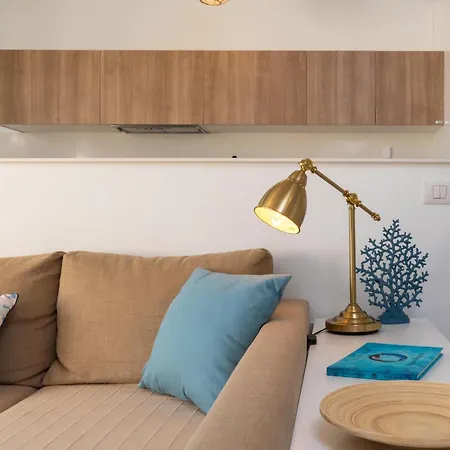 Hidalgos Hideaway - La Caleta *