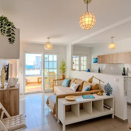 Hidalgos Hideaway - La Caleta * 아데제