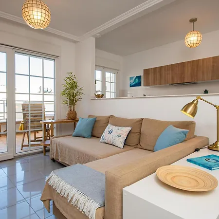 Hidalgos Hideaway - La Caleta 아데제