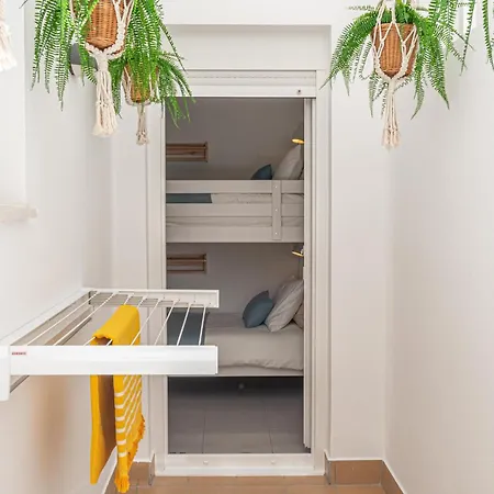 Hidalgos Hideaway - La Caleta 아데제